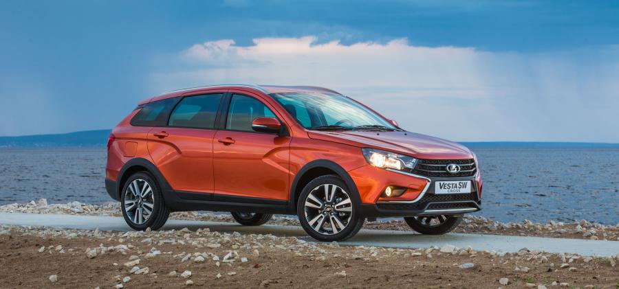  Lada Vesta SW Cross 2017 года  (фото 21 из 48)